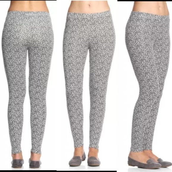 3/$15 Printed Cotton Leggings NWOT - Picture 14 of 16